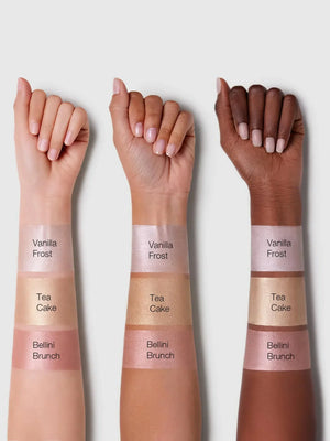 Glow Bloom highlighter ,liquid , champagne shimmer , radiant face , cream liquid illuminator , long lasting , Makeupstashpk