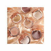 Revolution Glow Splendour Ultra Glow Highlighter | Poudre Illuminateur Radiant Finish