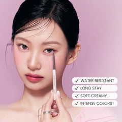 Eye Liner , Long-Lasting ,Hyper-Pigmented,Matte Finish , Smooth Creamy, Makeup Stash Pakistan