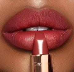Charlotte Tilbury Iconic Lipstick Walk of No shame 1.5g - Makeup Stash Pakistan