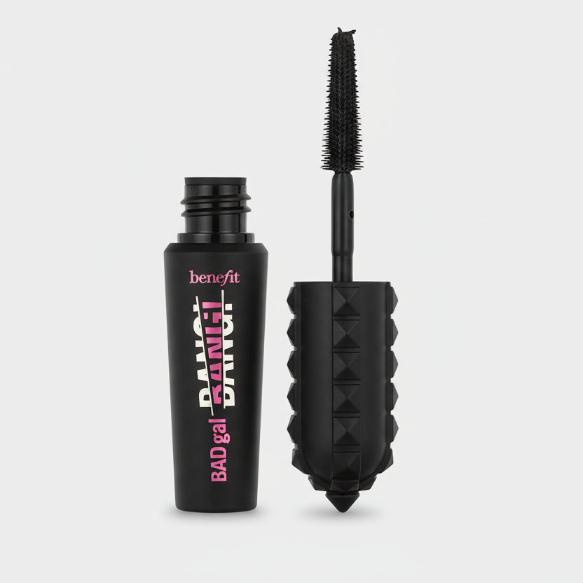 Mascara 36-Hour, Full Blast Volume , Smudge-Proof, Black Mascara, Makeup Stash Pakistan