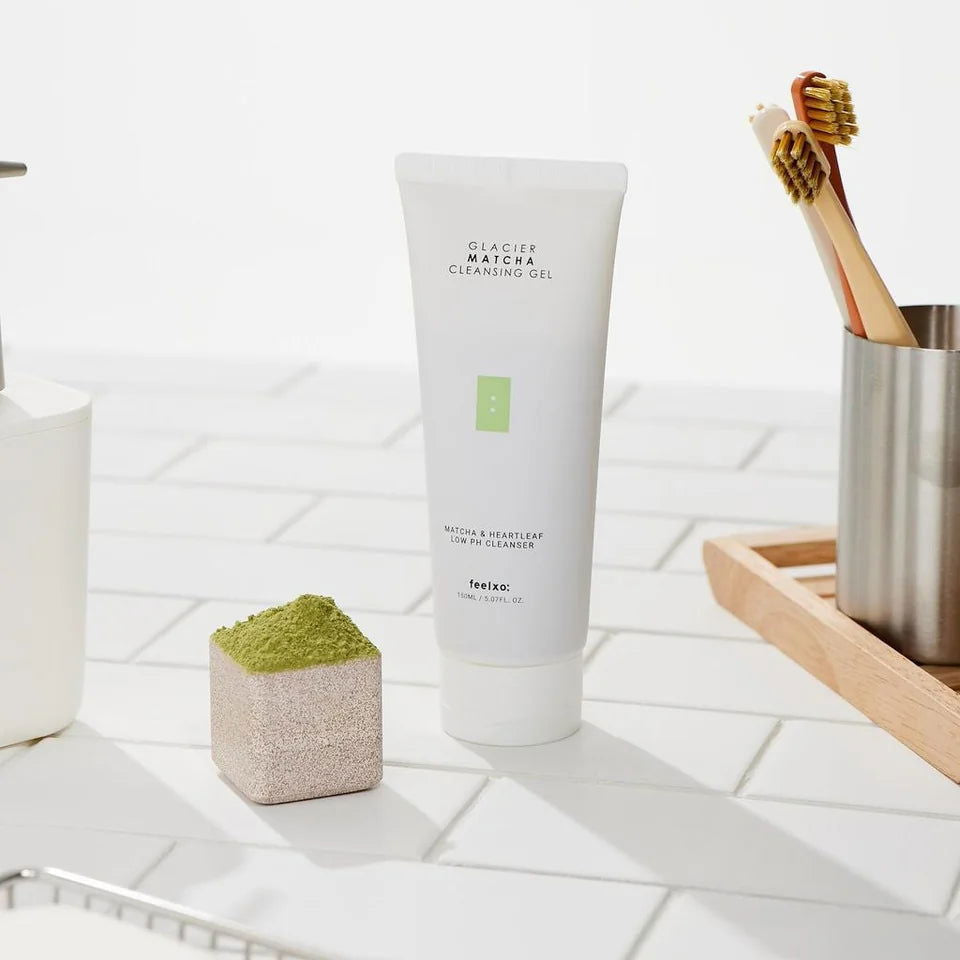 Feelxo Glacier Matcha Cleansing Gel 150 ML - Makeup Stash Pakistan Feelxo Glacier Matcha Cleansing Gel 150 ML - Makeup Stash Pakistan