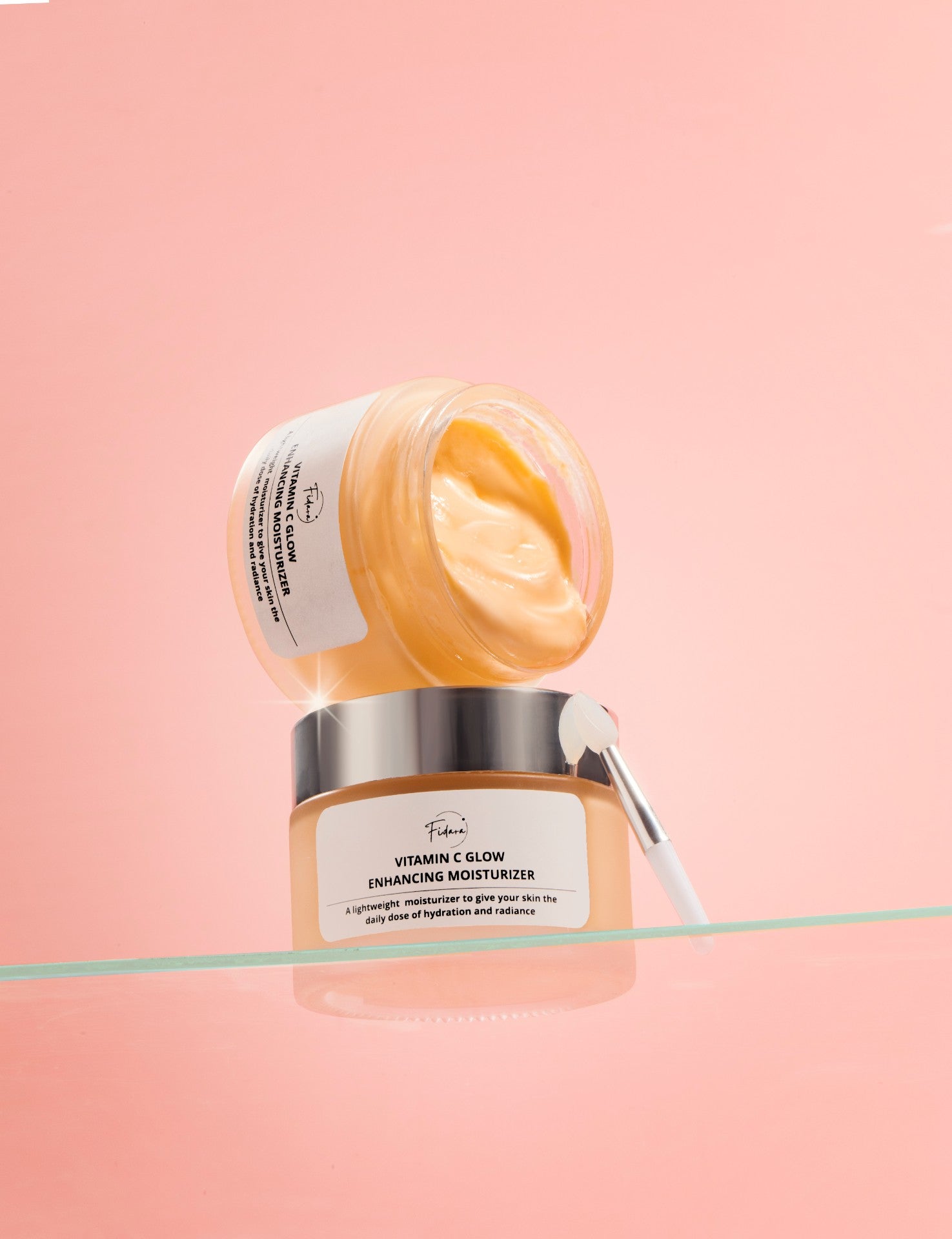 Fidara Beauty Vitamin C Glow Enhancing Moisturizer 50g - Makeup Stash Pakistan Fidara Beauty Vitamin C Glow Enhancing Moisturizer 50g - Makeup Stash Pakistan