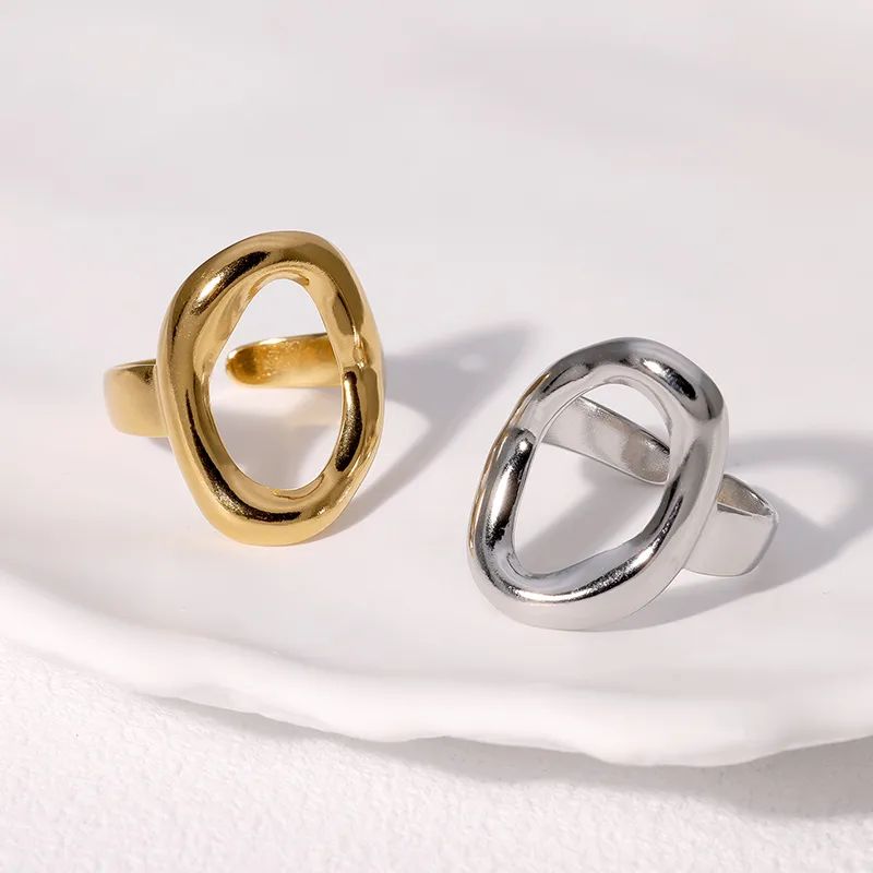 oval cut out ring, stainless steel ring women, minimalist ring, statement ring women, fashion jewelry, modern ring, women's accessories, geometric jewelry, stainless steel jewelry, trendy ring women, elegant ring - Makeupstashpk