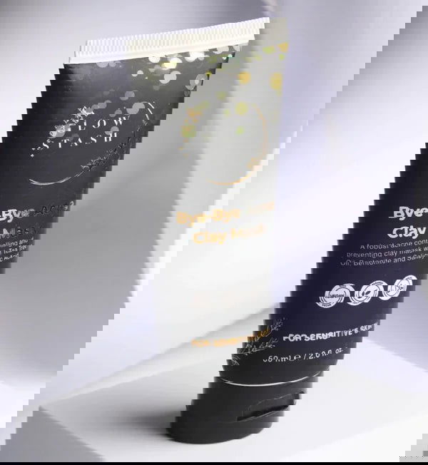 GlowStash Bye Bye Acne Clay Mask - Makeup Stash Pakistan