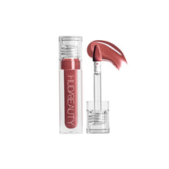 Shine Lip , Lip Gloss , non-sticky , plumped , Makeup Stash Pkistan