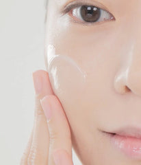 Isntree - Hyaluronic Acid Aqua Gel Cream 100ml-Makeup Stash Pakistan