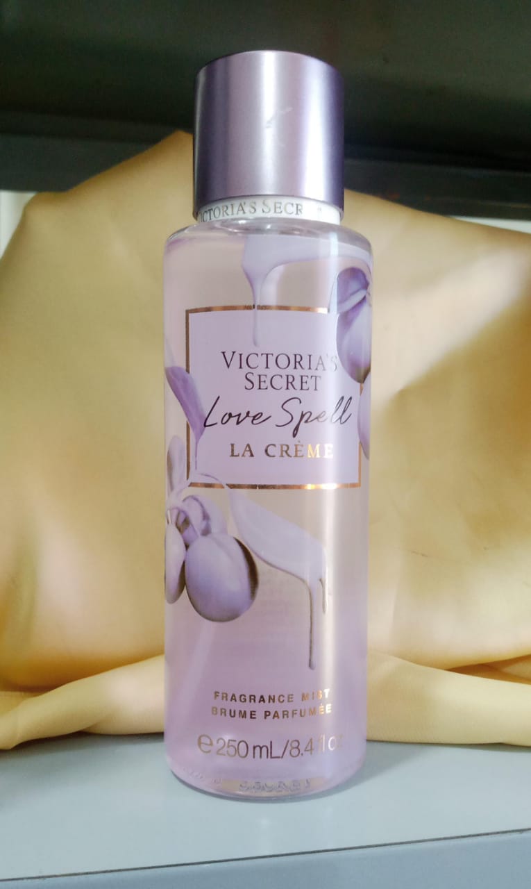 Victoria's Secret Love Spell La Creme Body Mist -250ml - Makeup Stash Pakistan