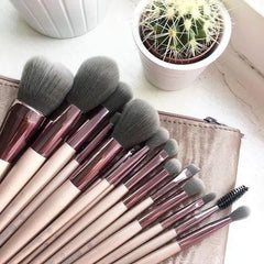 BH Cosmetics Lavish Elegance 15-Piece Brush Set - Makeup Stash Pakistan