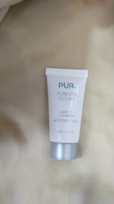 PÜR Forever Clean Gentle Cleanser-15ml at MakeupStash pakistan