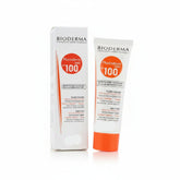 photoderm max fluide 100ml, spf 100 sunscreen, lightweight sunscreen, sunscreen for oily skin, non greasy sunscreen, sensitive skin sunblock, french pharmacy sunscreen, matte sunscreen, uv protection fluid, hot weather sunscreen, no white cast sunscreen, bioderma photoderm, daily sunscreen, sun care skincare - Makeup Stash Pakistan