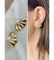 gold plated earrings,fan shaped earrings,fan stud earrings,pearl accent earrings,pearl stud earrings,gold pearl earrings,women's earrings,elegant jewelry,minimalist earrings,fashion jewelry - Makeupstashpk