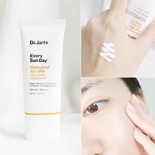 Dr.Jart+ Every Sun Day Waterproof Sun Milk 30ml - Makeup Stash Pakistan