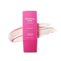 tropical dew sun cream, house of hur tropical dew sun cream, korean sunscreen, spf50 sunscreen, pa++++ sunscreen, hydrating sunscreen, dewy sunscreen, daily sunscreen, facial sunscreen, sunscreen for sensitive skin, lightweight sunscreen, korean skincare, uv protection cream, no white cast sunscreen, glow sunscreen, moisturizing sunscreen, k beauty sunscreen - Makeupstashpk