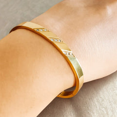 Gold Bracelet with Triple Diagonal Diamond Clusters | Elegant Sparkling Wrist Jewelry