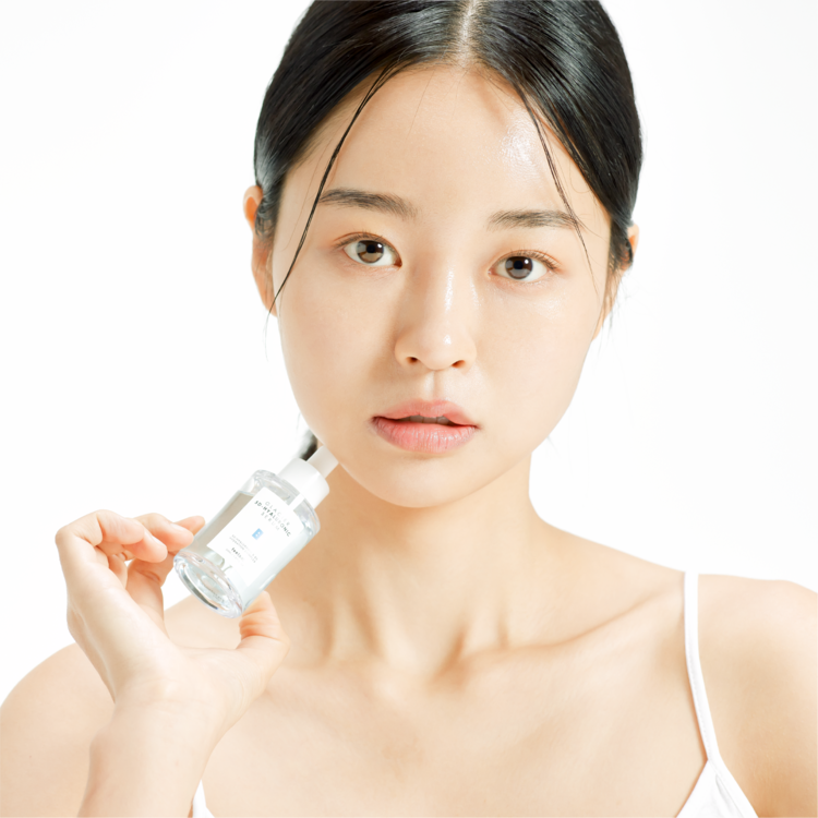 Feelxo Glacier Niacinamide Serum 30 ML - Makeup Stash Pakistan