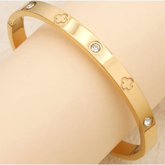 Gold-Plated Rhinestone-Cut Bracelet with Open Clasp | Elegant Sparkling Wrist Cuff
