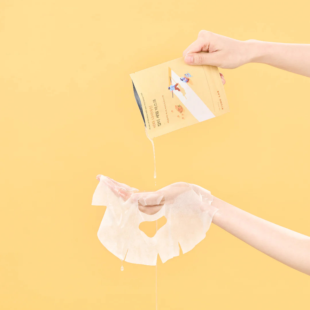 Round Lab Vita Niacinamide Dark Spot Serum Mask – Brightening Sheet Mask for Even Skin Tone & Glow