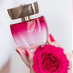 Fresh,  Floral ,Fruity , Fragrance for Women, Makeup Stash Pakistan