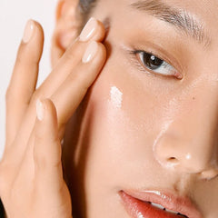 Deep Moisture , Glowing Skin, deep hydration ,Boosting serum , Skin Care , Skin Barrier Repai , Makeupstashpk1