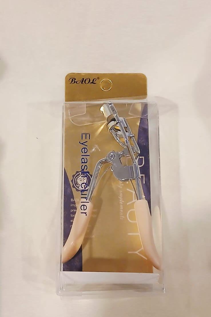 BAOL Eyelash Curler – Precision Lash Curler for Perfect Lift and Curl-Makeup Stash Pakistan