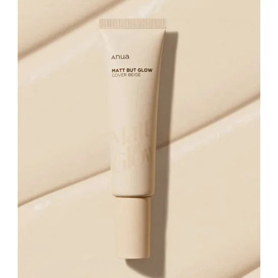 Soft-Matte ,Hydrating ,Foundation, Makeup Stash Pakistan