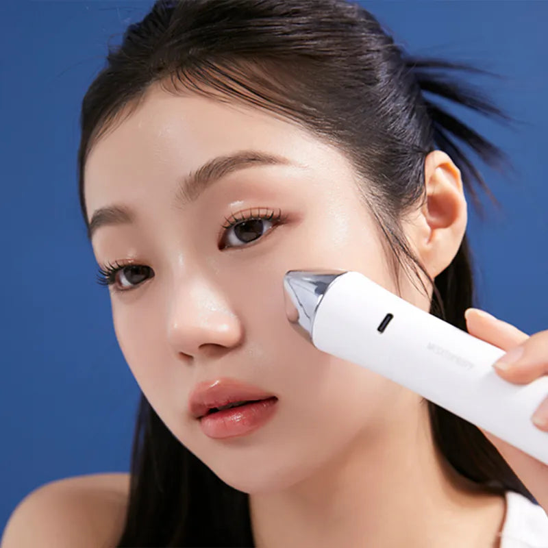 Meditherapy - Bluelayer Ampoule Jet + Azulene Ampoule-Makeup Stash Pakistan