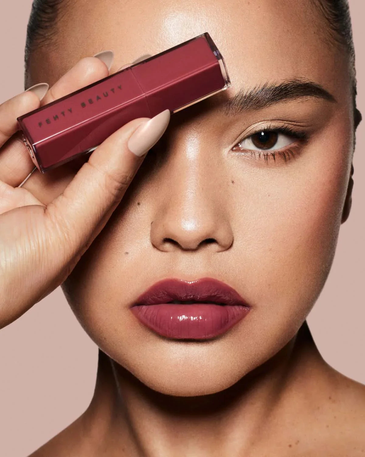 Fenty Beauty - Gloss Bomb Stix High-Shine Gloss Stick 3.6g - Riri