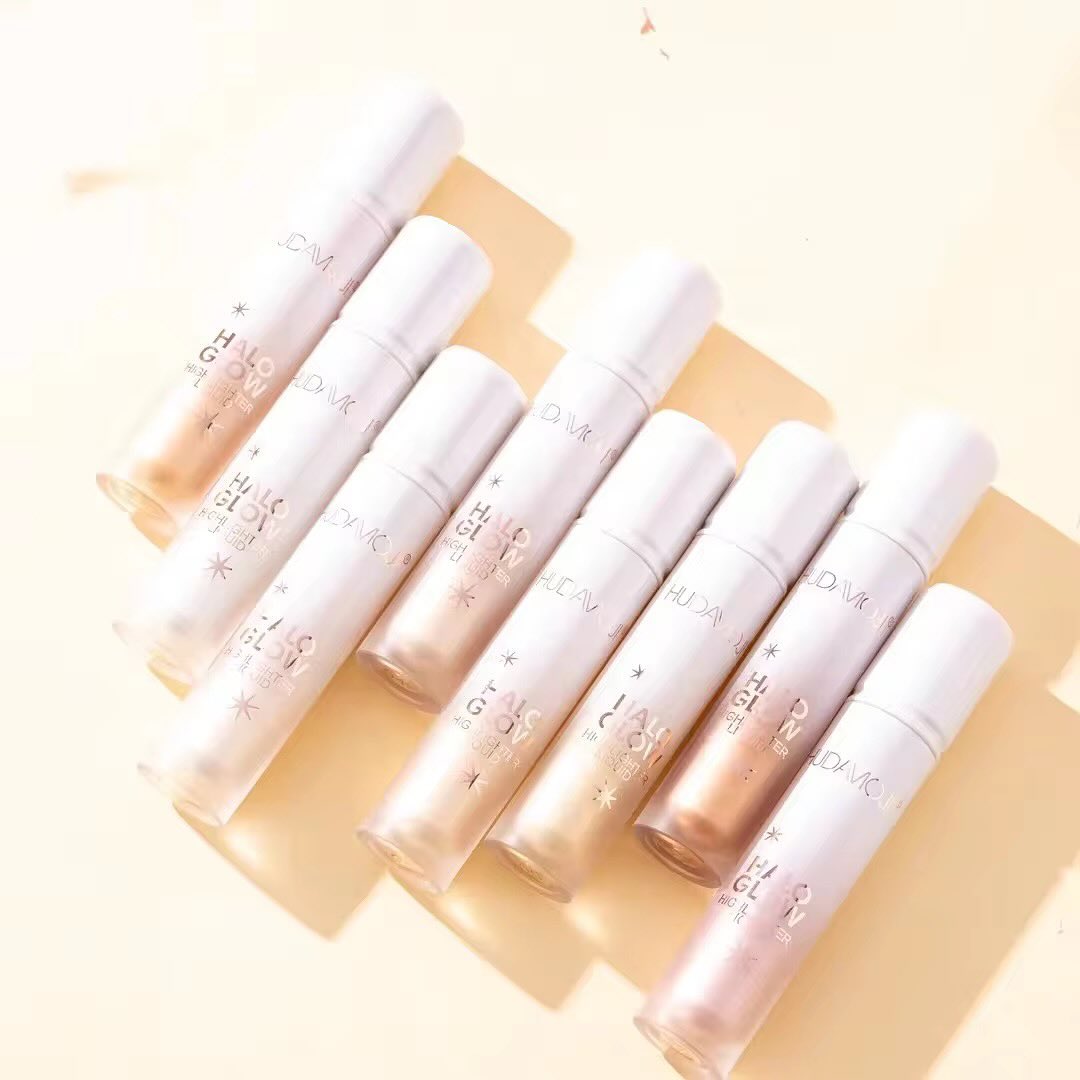 Liquid  Gliter ,Highlighter , Glow Highterler , High pigmented ,Makeupstash