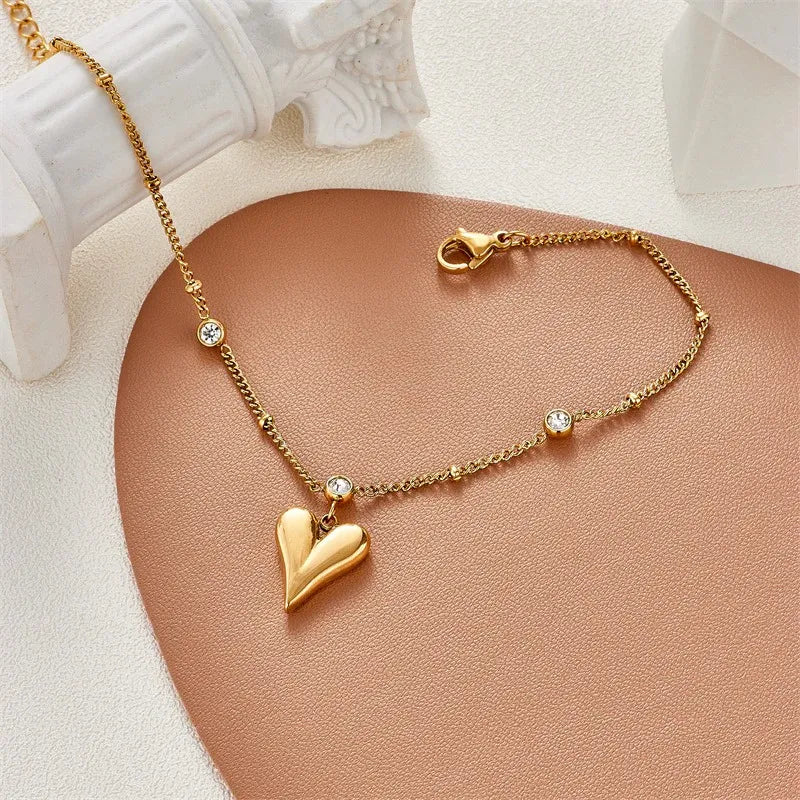 Heart,Stone,Bracelet,Luxury,Elegant,chain,comfortable fit,Lightweight,durable,Makeup Stash Pakistan