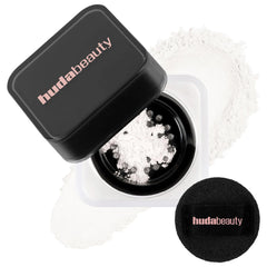 Huda Beauty Sugar Cookie, Huda Beauty Easy Bake powder, Sugar Cookie setting powder, loose baking powder, loose setting powder, Huda Beauty powder, matte setting powder, under eye brightening powder, pore blurring powder, oil control makeup powder, baking powder makeup, long lasting face powder - Makeupstashpk