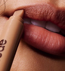 Rhode Peptide Lip Shape Contour-Twist-Makeup Stash Pakistan