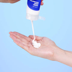 Isntree - Hyaluronic Acid Moist Cream 100ml-Makeup Stash Pakistan
