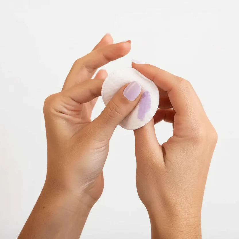 Nail Polish Remover  , Gentle, Effective ,Nourishing Formula  ,Healthy Nails , Makeupstashpk