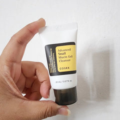 Gel Cleanser, Gentle Hydrating Cleanser, Sensitive , Dry Skin , Skin Barrier Support - Makeup Stash Pakistan
