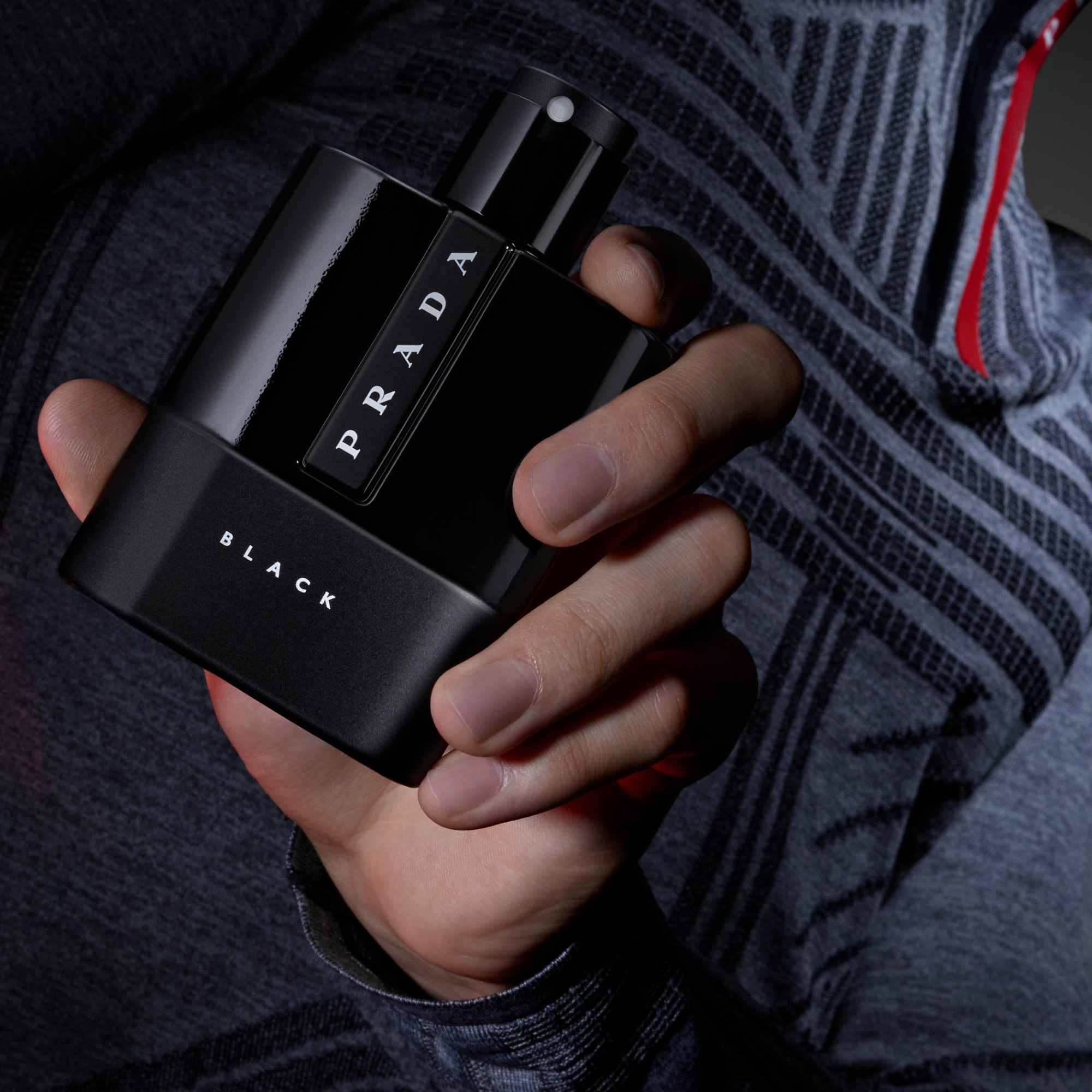  Bold, Sophisticated ,Fragrance, Warm, Makeup Stash Pakistan