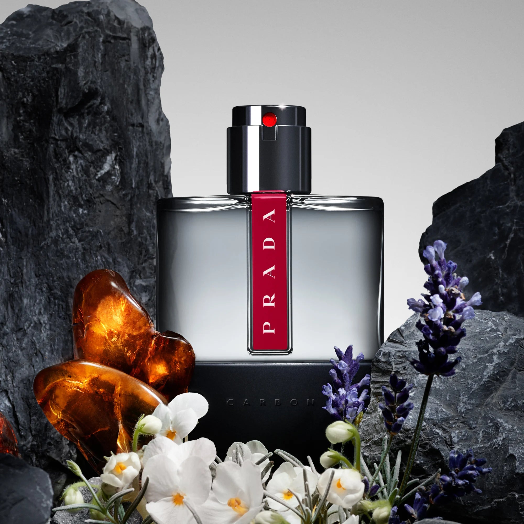Prada Luna Rossa Carbon Pour Homme Eau de Toilette 100ml – Fresh & Masculine Modern Scent
