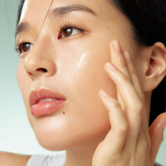 Centella Serum, Soothing Repair Serum, Sensitive Skin - Makeup Stash Pakistan