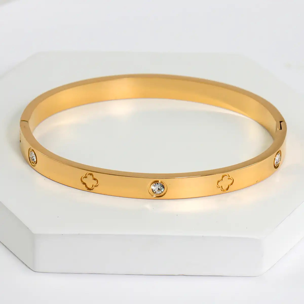 Gold-Plated Rhinestone-Cut Bracelet with Open Clasp | Elegant Sparkling Wrist Cuff