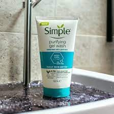 Simple Purifying Gel Wash - Makeup Stash Pakistan