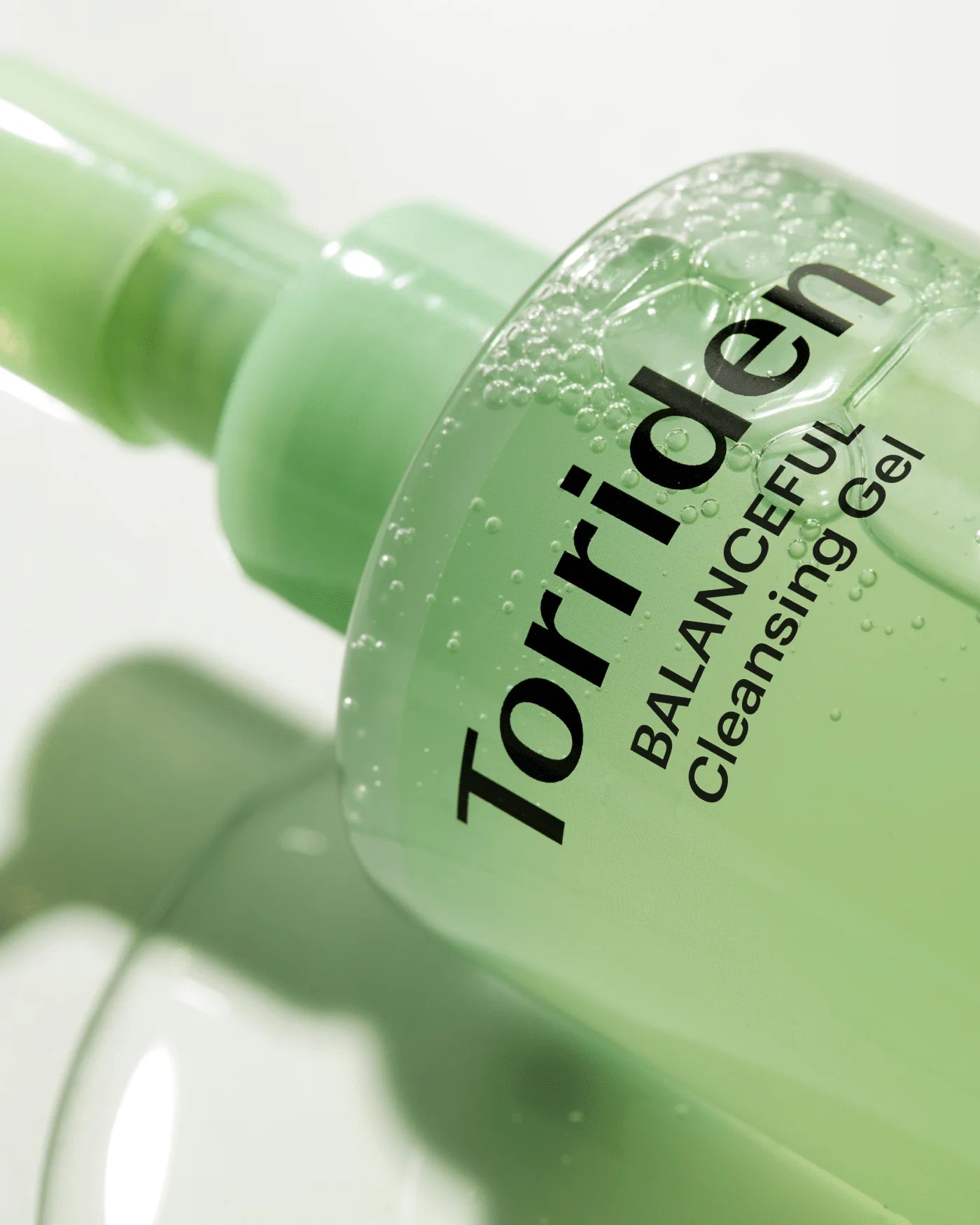 Torriden - Balanceful Cleansing Gel 200ml-Makeup Stash Pakistan