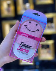 Sweet Beauty Finger Sleeve Face Wash Puff - Makeup Stash Pakistan