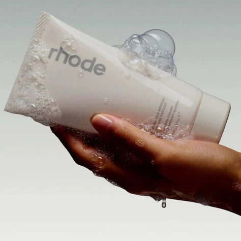 Rhode Pineapple Refresh The daily Cleanser-150ml-Makeup Stash Pakistan