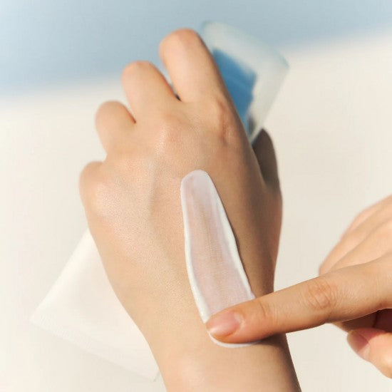 Korean sunscreen, SPF50 sunscreen, Centella sunscreen, hydrating sunscreen, Korean sunblock, lightweight sunscreen, sunscreen for sensitive skin, hyaluronic acid sunscreen, no white cast sunscreen, Korean skincare, daily sunscreen, soothing sunscreen, Centella Asiatica sunscreen, - Makeup Stash Pakistan