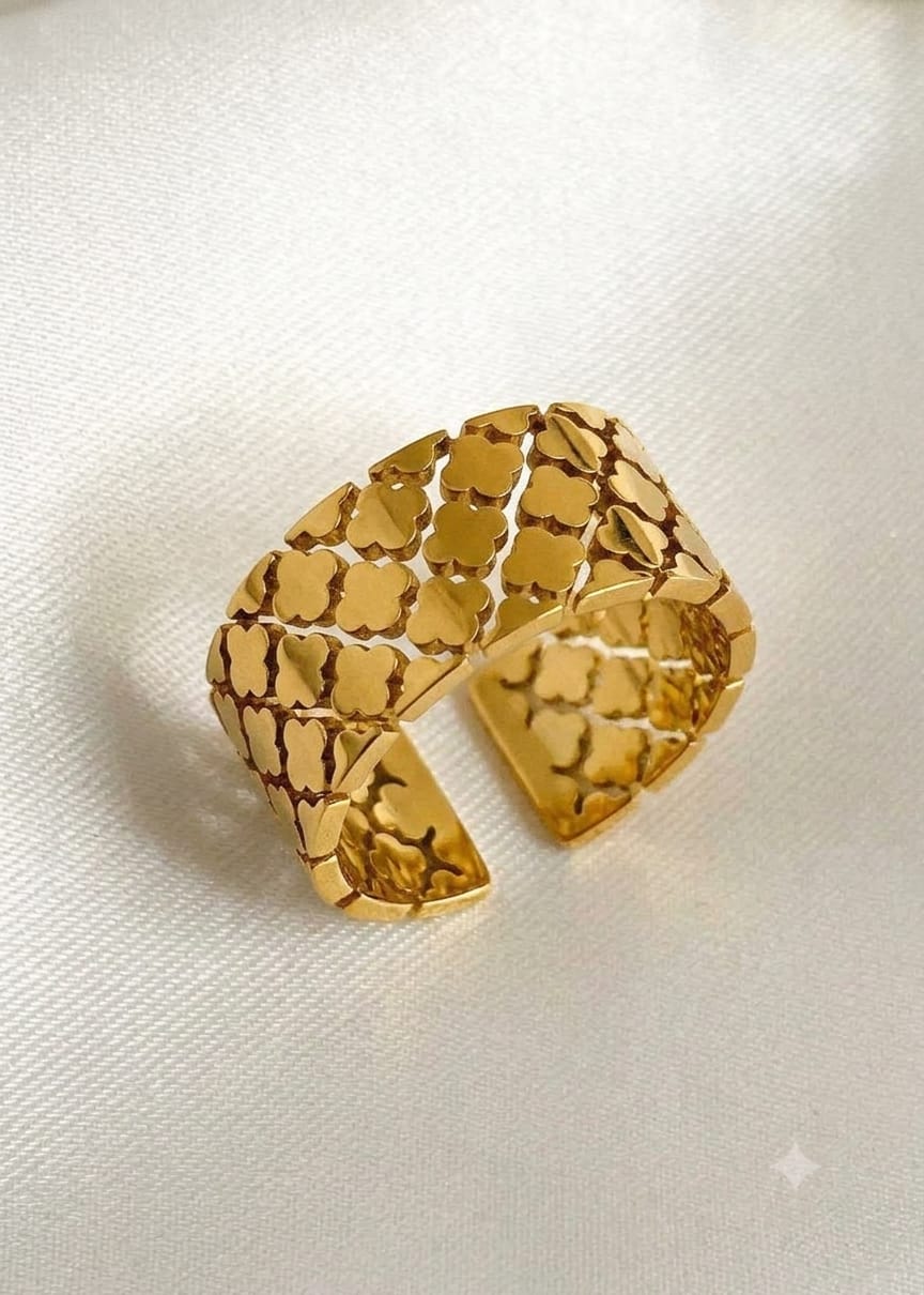 gold plated clover ring, adjustable ring for women, clover jewelry, gold adjustable ring, cutout lattice ring, lucky clover ring, statement ring women, fashion jewelry, elegant gold ring, women's accessories, trendy ring, gift for her, luxury style - Makeupstashk
