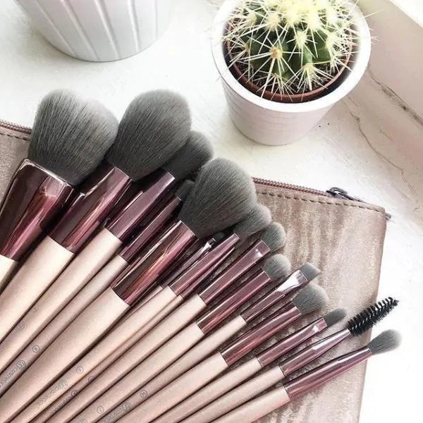 BH Cosmetics Lavish Elegance 15-Piece Brush Set - Makeup Stash Pakistan