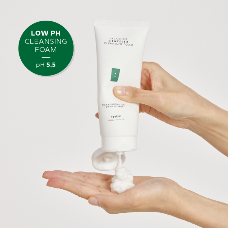 Feelxo Glacier Centella Cleansing Foam 150 ML - Makeup Stash Pakistan