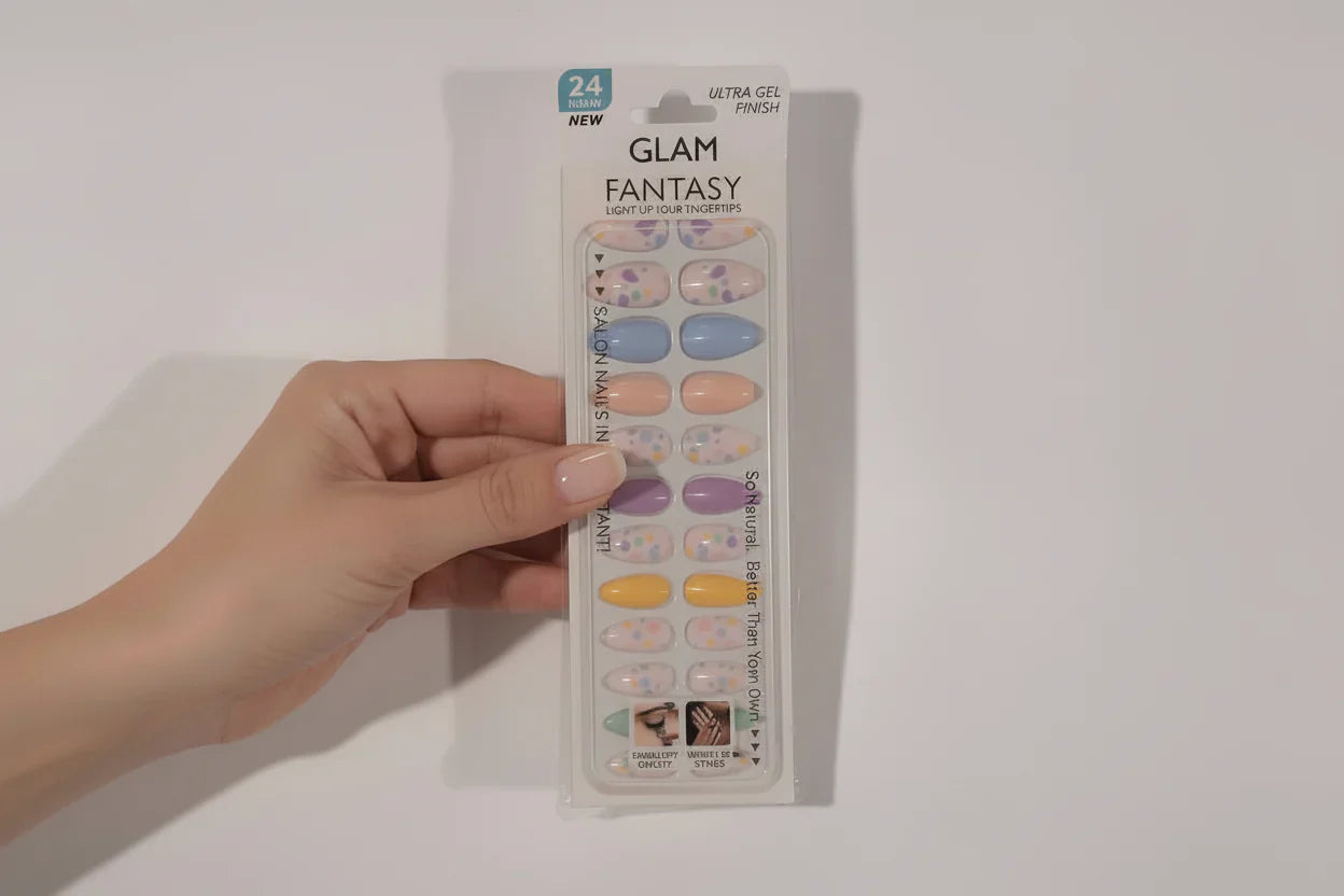 Salon Quality ,  Artificial  , Nail Set , Press on nails , Fashion nails , Makeupstashpk