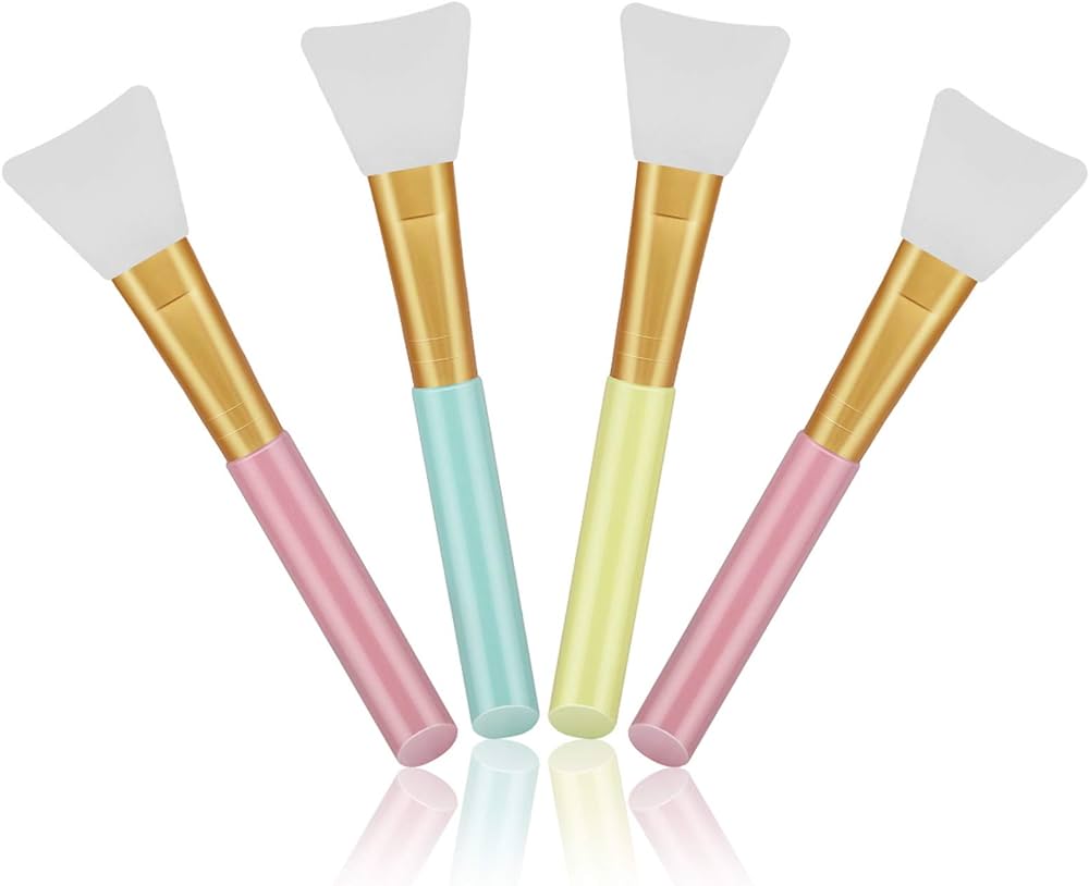 cuttte 4pcs silicone face mask brushes - Makeup Stash Pakistan
