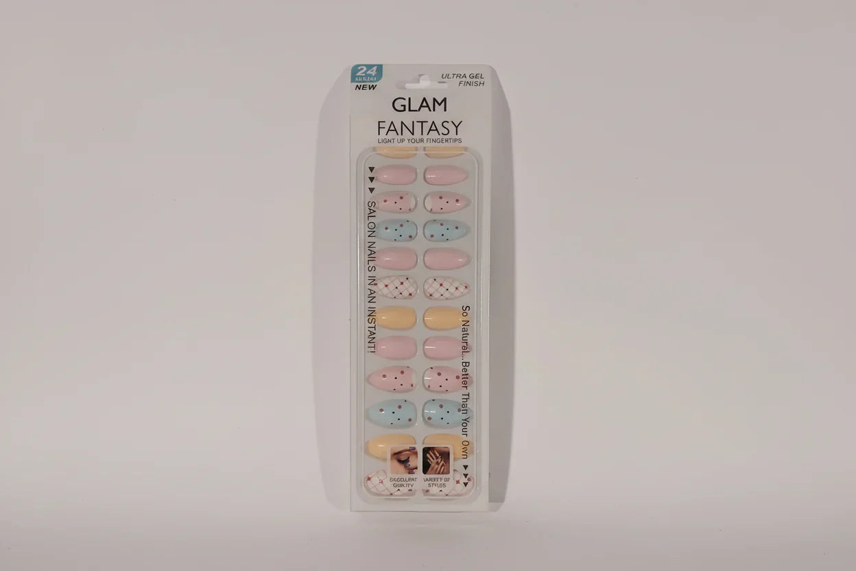 Salon Quality ,  Artificial  , Nail Set , Press on nails , Fashion nails , Makeupstashpk